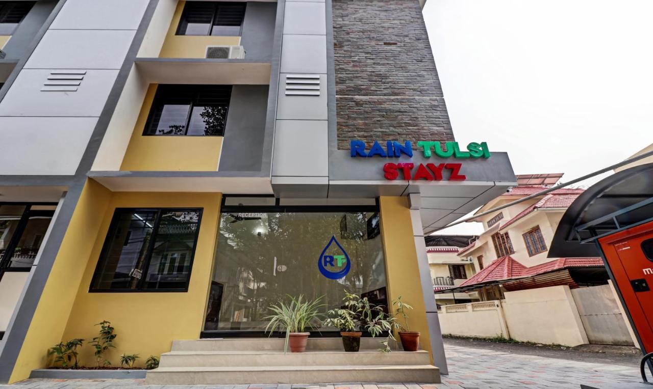 Itsy Hotels Rain Tulsi Stayz, Palarivattom Junction Kochi Exteriér fotografie