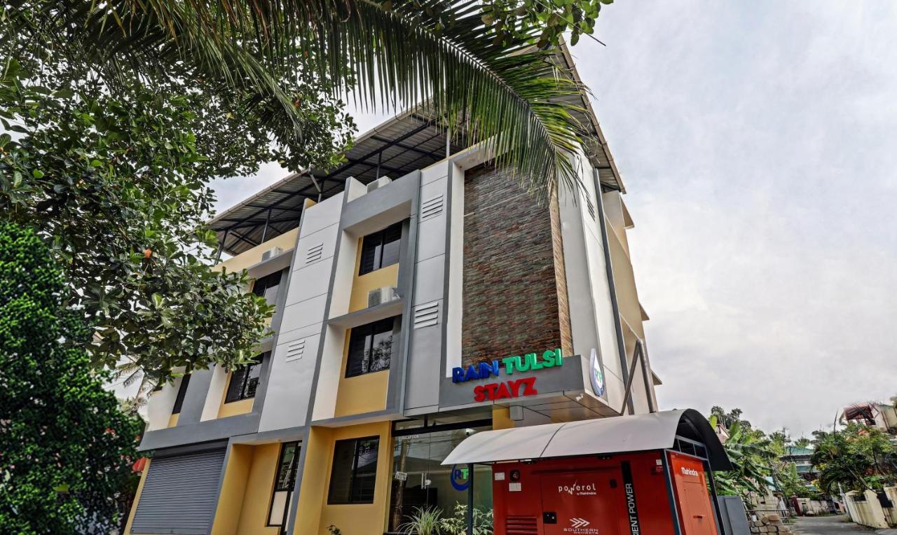 Itsy Hotels Rain Tulsi Stayz, Palarivattom Junction Kochi Exteriér fotografie